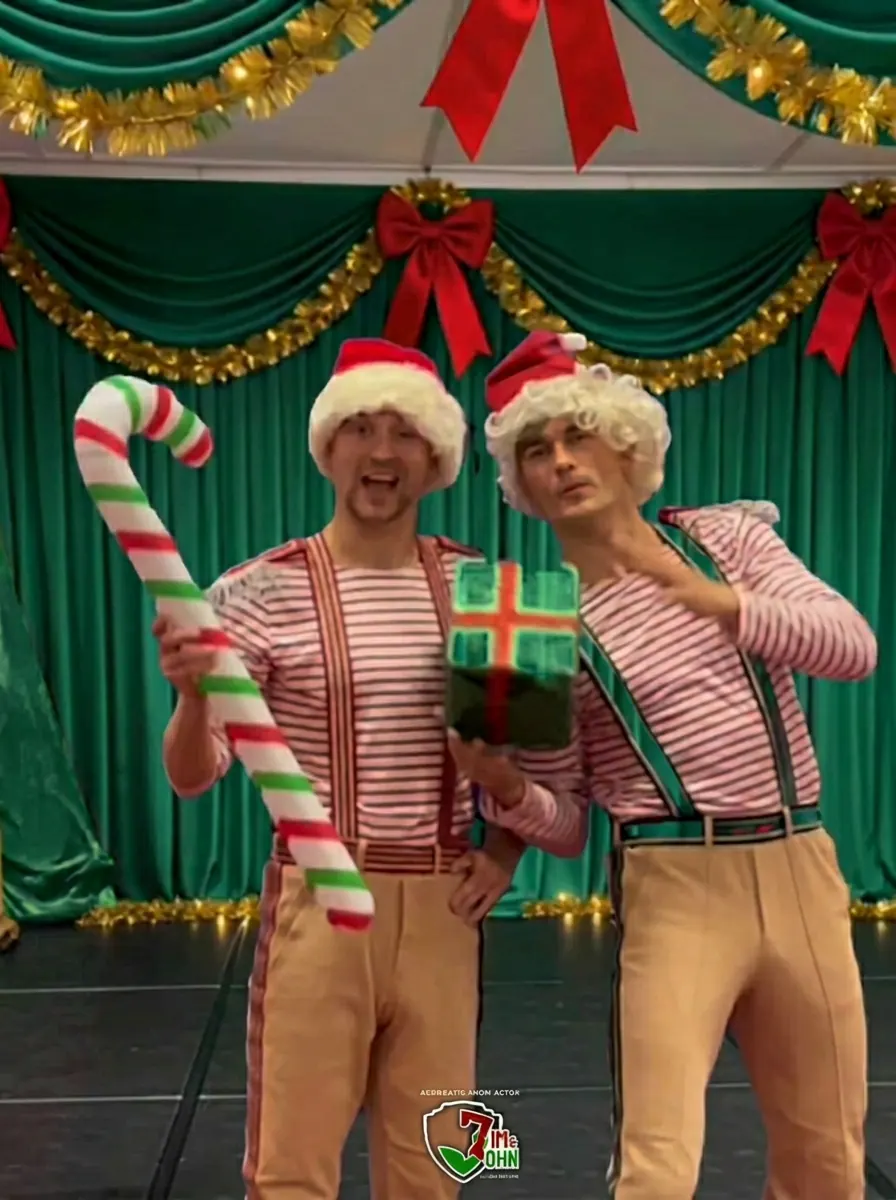 Christmas Elf Act 1